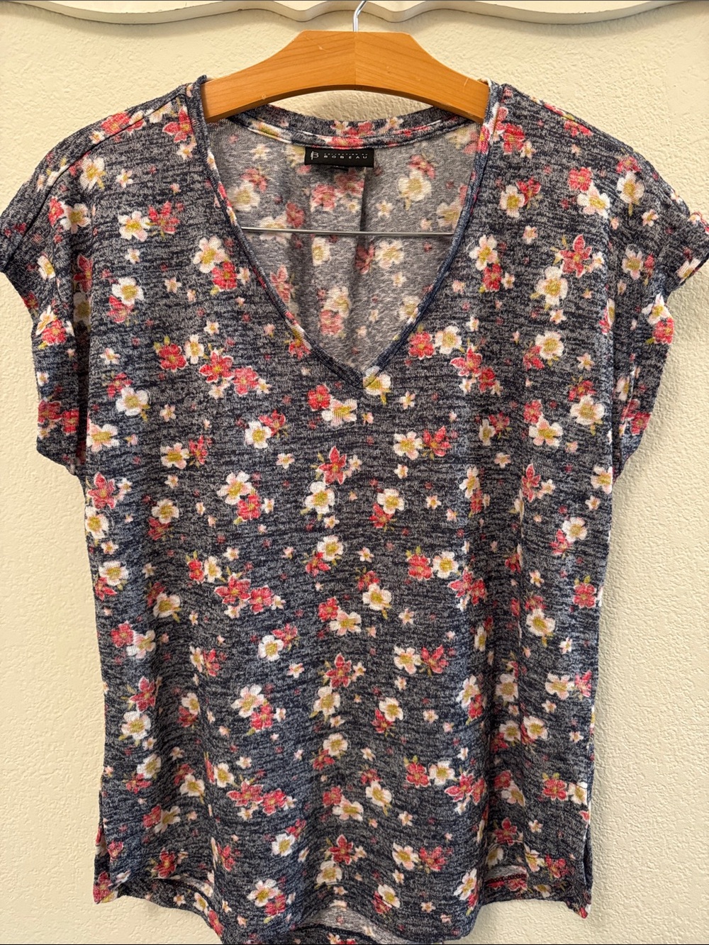 bobeau Navy Floral V-Neck Short Sleeve Tee with Pink, White and Yellow Flowers